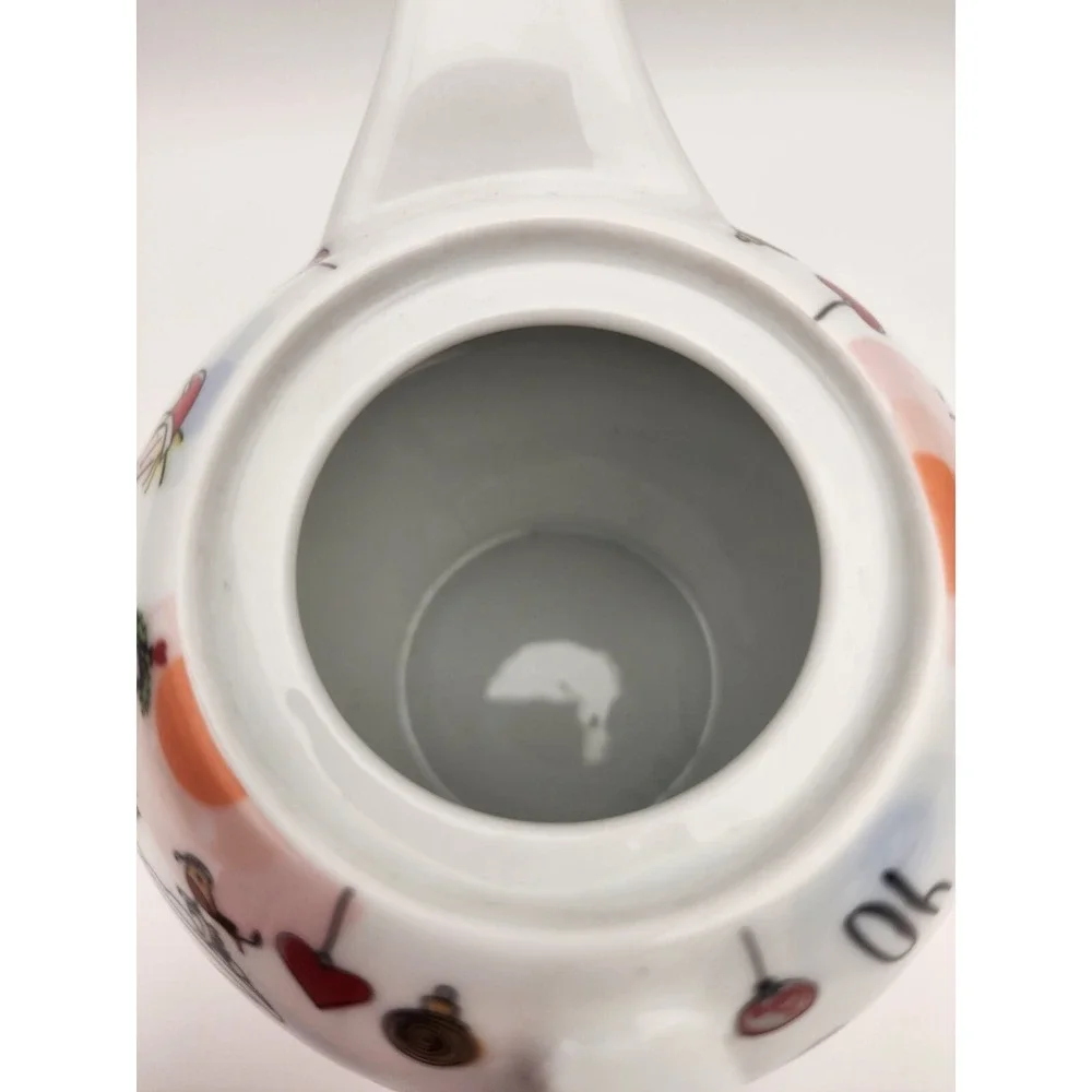 Born To‎ Shop Paper Island Limited 2010 Tea Pot and Cup Set